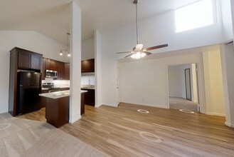 2x2 CR floor plan